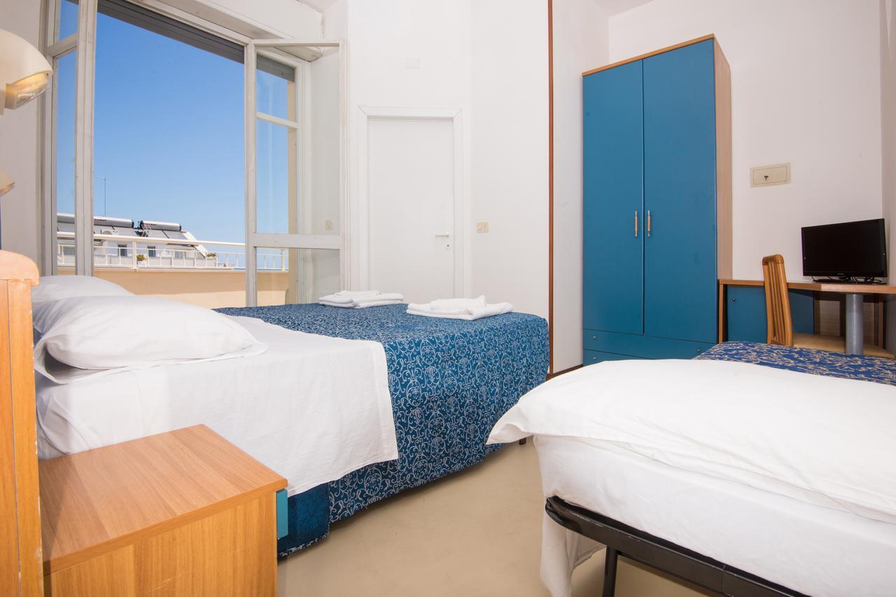 Hotel Golf Cattolica Exterior foto